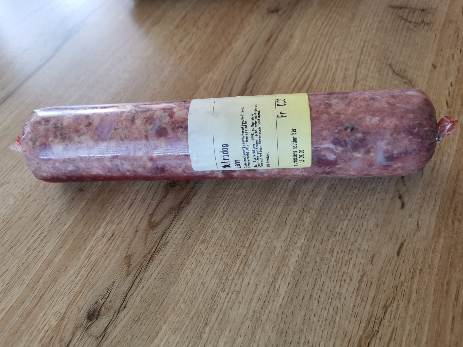 Lamb Mixed 200g per sausage only 4.90.- "Frozen".